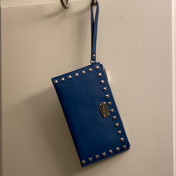 Michael Kors blue purse - Picture 1 of 8